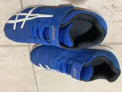 asics レーザービーム 22 cm 青