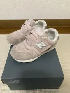 【15cm】New Balance 996 薄ピンク スニーカー　箱無