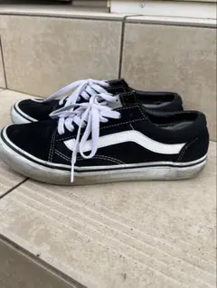 スニーカー 25.5