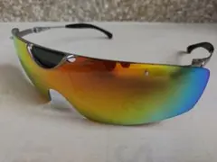 OLEOS Sports 　一眼偏光レンズサングラス　純チタンフレーム　未使用品のサムネイル