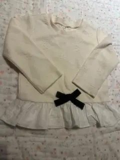 アプレレクール　フリル付き長袖トップス