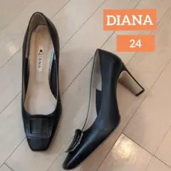 美品☆ダイアナ☆スクエアトゥバックル　ブラック太ヒールパンプス