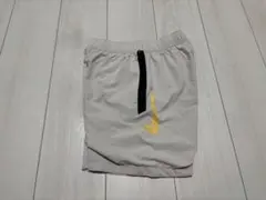 ナイキ ハーフパンツ ライトグレー