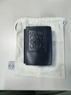【箱付き】ロエベ 三つ折り財布 ミニウォレット レザー 美品⭐ 2025年最新】ロエベ 三つ折りの人気アイテム - メルカリ