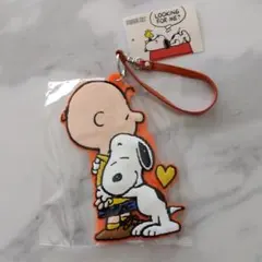 新品未使用　PEANUTS チャーリー・ブラウン スヌーピー パスケース