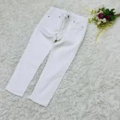 Item thumbnail for item 0a71fd59-44d7-4f69-8e1f-8bd748460423