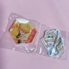 鬼滅の刃 ラバーキーホルダー　箸置き　シール　我妻善逸　嘴平伊之助　猪子