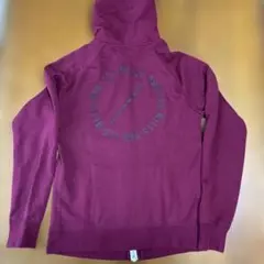 Reebok レズミルズ　Mサイズ パーカーのサムネイル