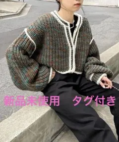 【新品未使用タグ付き】ニット　カーディガンWHO'S WHO gallery