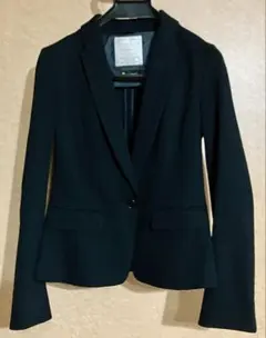 ＊美品＊［Reflect］ウエストシェイブテーラードジャケット　BLACK/7号