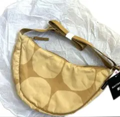 未使用•UNIQLO マリメッコ ラウンドミニショルダーバッグ　ベージュ