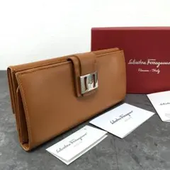 美品 Ferragamo 長財布 ロゴプレート レザー ブラウン 12 - メルカリ
