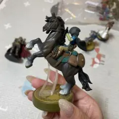 amiibo リンク 騎乗 ゼルダの伝説【箱無し】のサムネイル