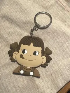 不二家 ペコちゃん ラバーキーホルダー