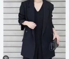 Item thumbnail for item fefa2a7c-481a-40d7-86da-bd36ea77a69c