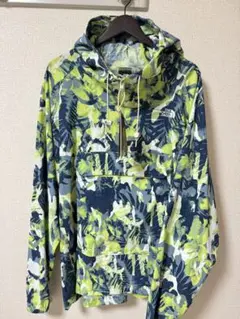 未使用THE NORTH FACE 迷彩柄マウンテンパーカー　海外規格XLサイズ