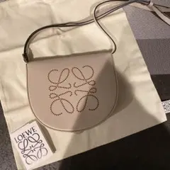 LOEWE　ヒールポーチ　斜めがけ　ビジューフラワー 楽天市場】loewe ヒール ポーチの通販