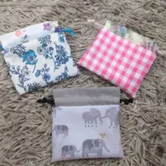 ちび巾着　ミニサイズ巾着　手乗り巾着　３つセット