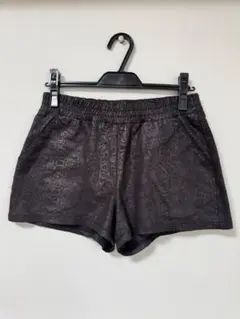 【値下げ】TOPSHOP ブラックショートパンツ EUR 36