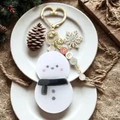 雪だるまキーホルダー　黒　ブラック　SnowMan