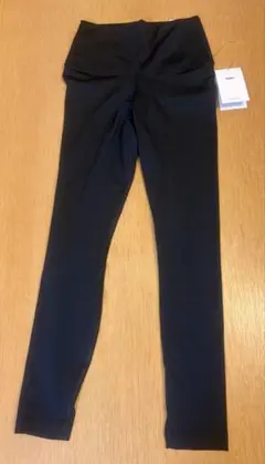 ナイキ ヨガ　レギンス