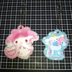 マイメロディ シナモロール すかいらーくグループガチャ ボールチェーンホルダー