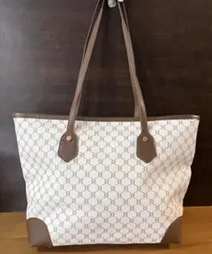 トートバッグ ホワイトとブラウン　レディース　軽量