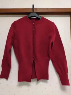 レッド クルーネック カーディガン