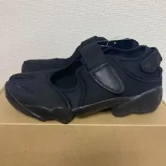 新品 NIKE ナイキ エアリフト オールブラック 22cm 未使用品