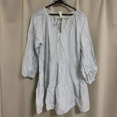 H&M ストライプ ティアード ミニワンピース　チュニック 長袖のサムネイル