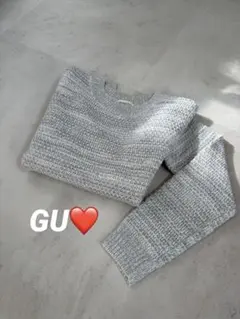 【GU】薄グレー 編み込みデザイン 薄手長袖セーターS