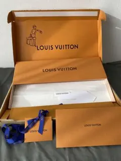 美品LOUIS VUITTON☆ネクタイ用箱☆専用段ボール☆カード＆リボン＆封筒
