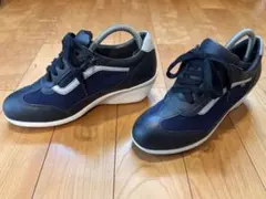 美品madrasWalk GORE-TEXレザーコンフォートウェッジ24.5cmのサムネイル