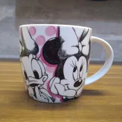 ディズニー　ミニー＆デイジー　マグカップ