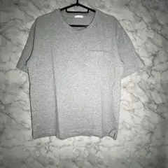 GU グレー 半袖Tシャツ 胸ポケット付き Sサイズ