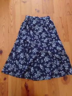 anySiSフレアスカート