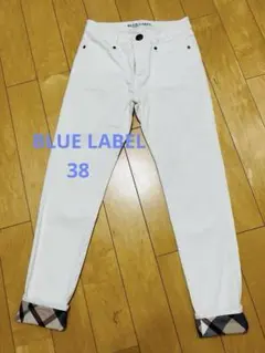 Blue label ブルーレーベルホワイトデニム チェック柄３８サイズのサムネイル