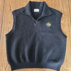 韓国女子ゴルフウェア正規品UTAAロゴ ニットベスト 黒 Mサイズ相当