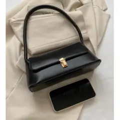 Item thumbnail for item 6f52f0fa-72d4-4d4c-a94f-bc781644463d