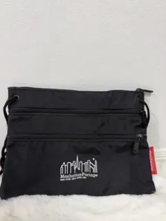 ショルダーバッグ