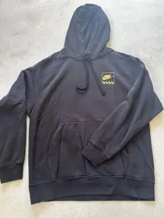 NIKE パーカー ブラック イエローロゴ フーディー