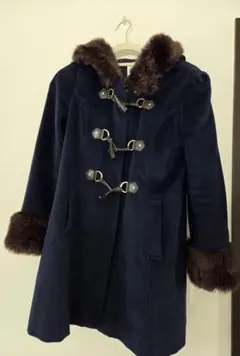 ネイビー コート ファー付き　CECIL McBEE