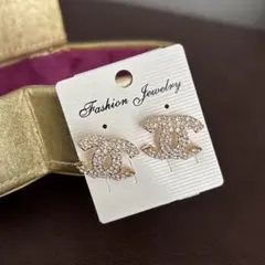 未使用 ccロゴピアス