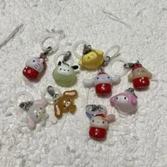 めじるしアクセサリー　サンリオ　まとめ売り　ガチャガチャ