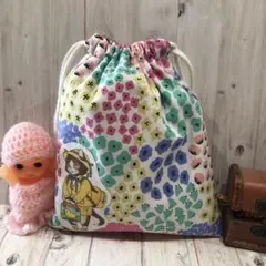ハンドメイド　 花柄　猫　イラスト　巾着袋