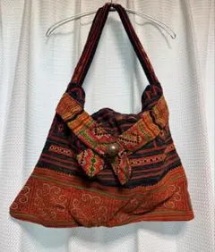 ✨良品✨ モン族手刺繍トートバッグ モン族古布 ハンドメイド大容量 