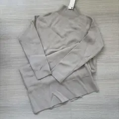 GU スウェットライクハイネックニットワンピース　31 ベージュ