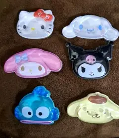 ぷっくりったいバッジ　キティ　シナモン　マイメロ　クロミ　ハンギョドン　プリン