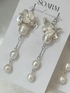 SOARM フラワーモチーフ ロングピアス