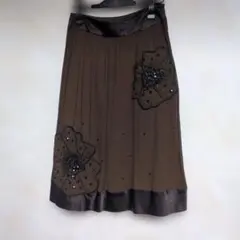 花柄刺繍 スパンコール装飾 フレアスカート ブラウンのサムネイル